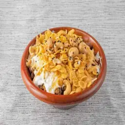 Masoub With Cream, Honey, Cheese And Cornflakes